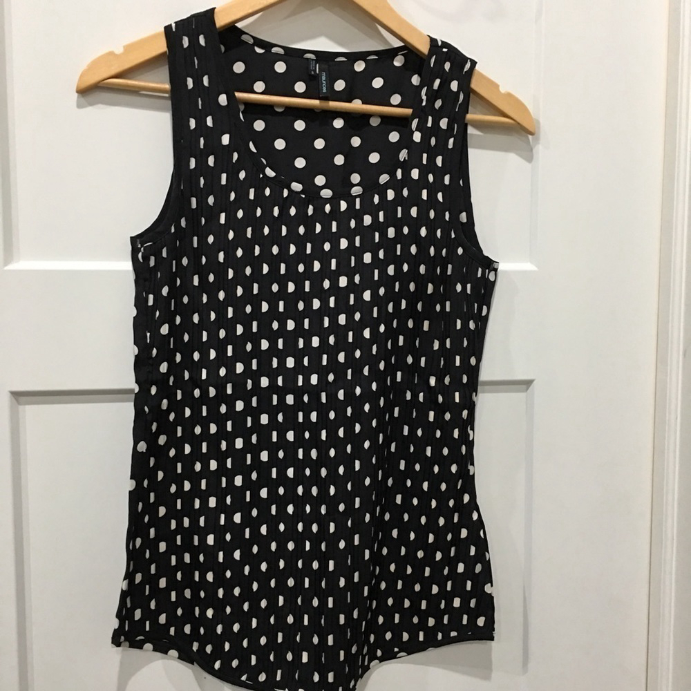 Maurices Black sleeveless tank white polka dots small